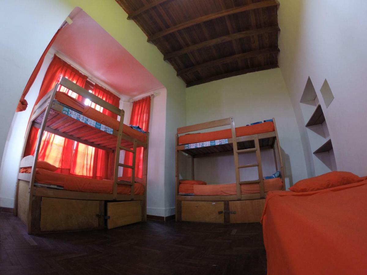 The Point Hostels ليما المظهر الخارجي الصورة