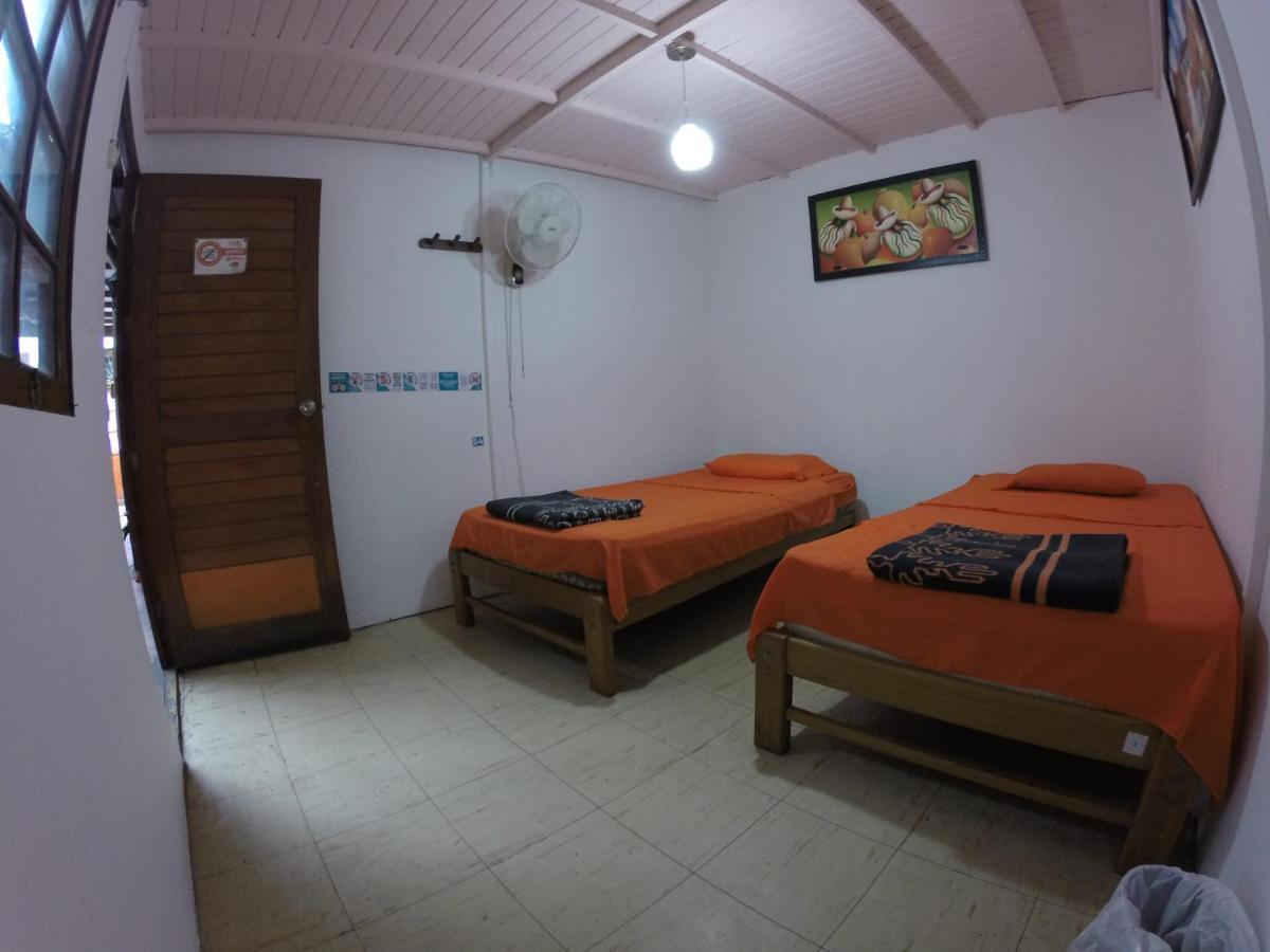 The Point Hostels ليما المظهر الخارجي الصورة